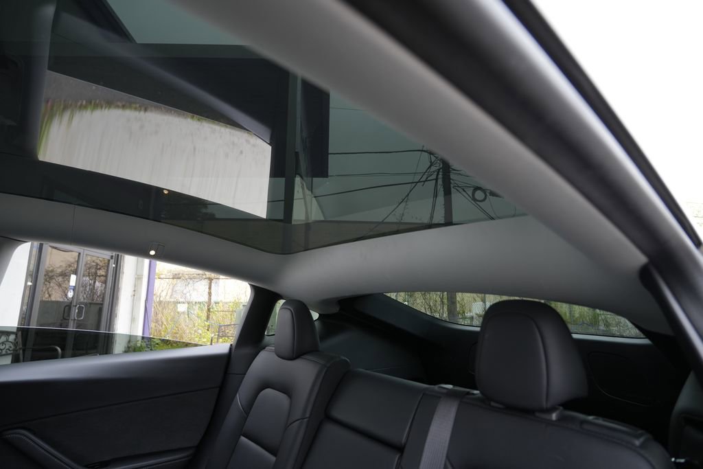 Used 2020 Tesla Model Y Performance image 20