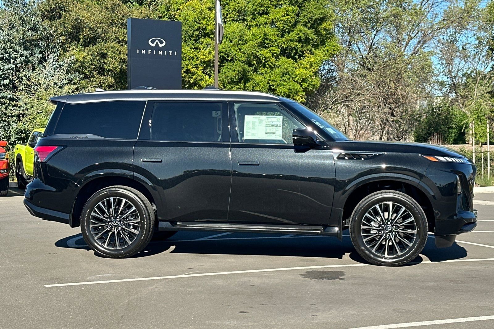 New 2026 INFINITI QX80 Autograph image 6