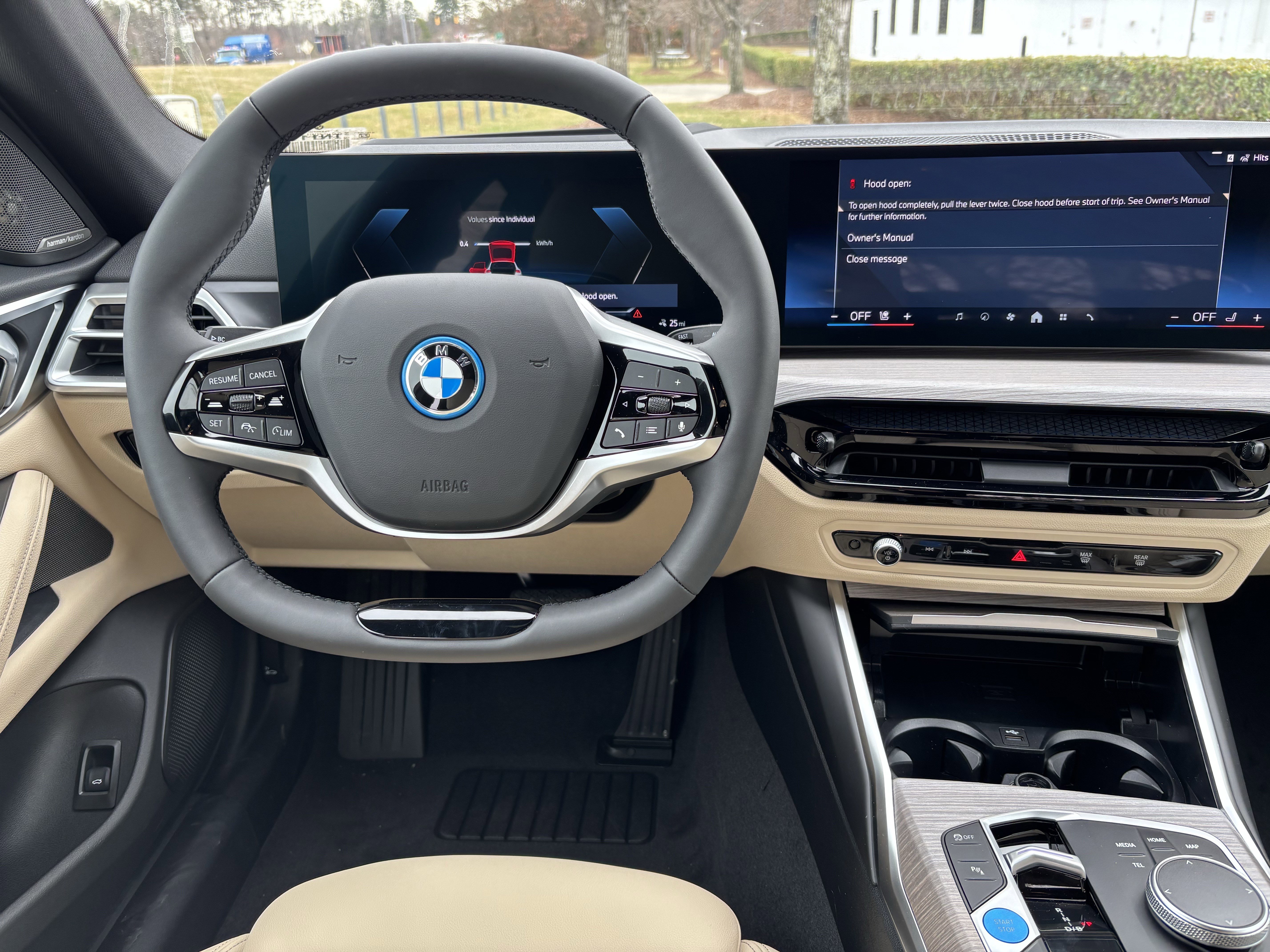 Used 2026 BMW i4 eDrive40 w/ Premium Package RWD image 19