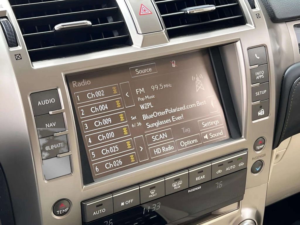 Used 2020 Lexus GX 460 Premium w/ Premium Package AWD/4WD image 15