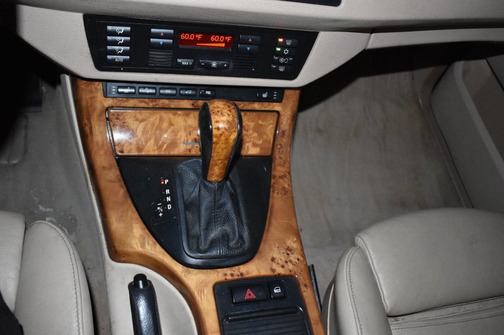 Used 2004 BMW X5 3.0i AWD/4WD image 29