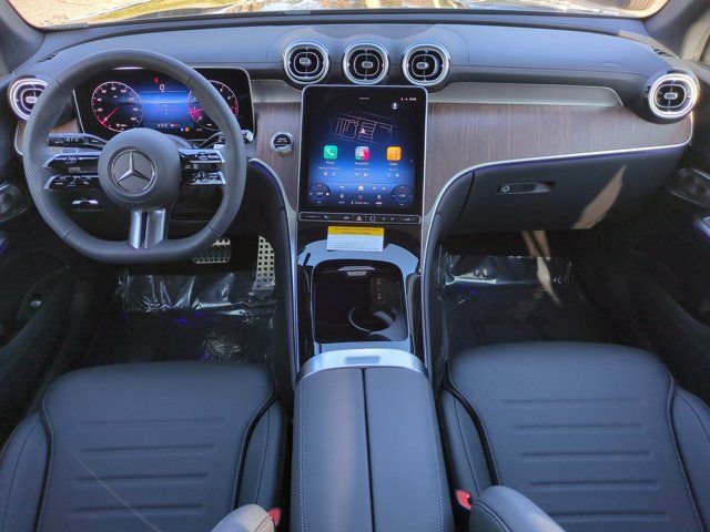 Used 2026 Mercedes-Benz GLC 300 4MATIC image 15