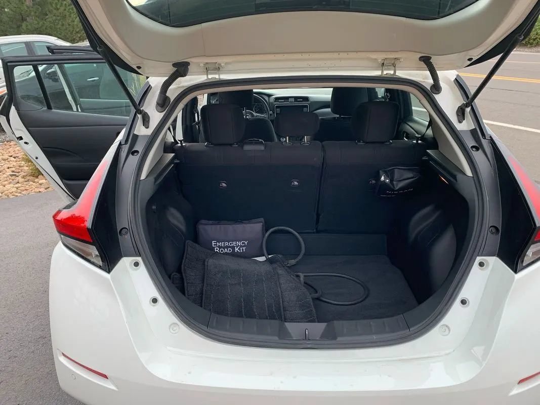 Used 2025 Nissan Leaf S FWD image 19