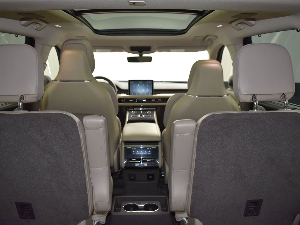 Used 2023 Lincoln Aviator Reserve w/ Equipment Group 201A image 20