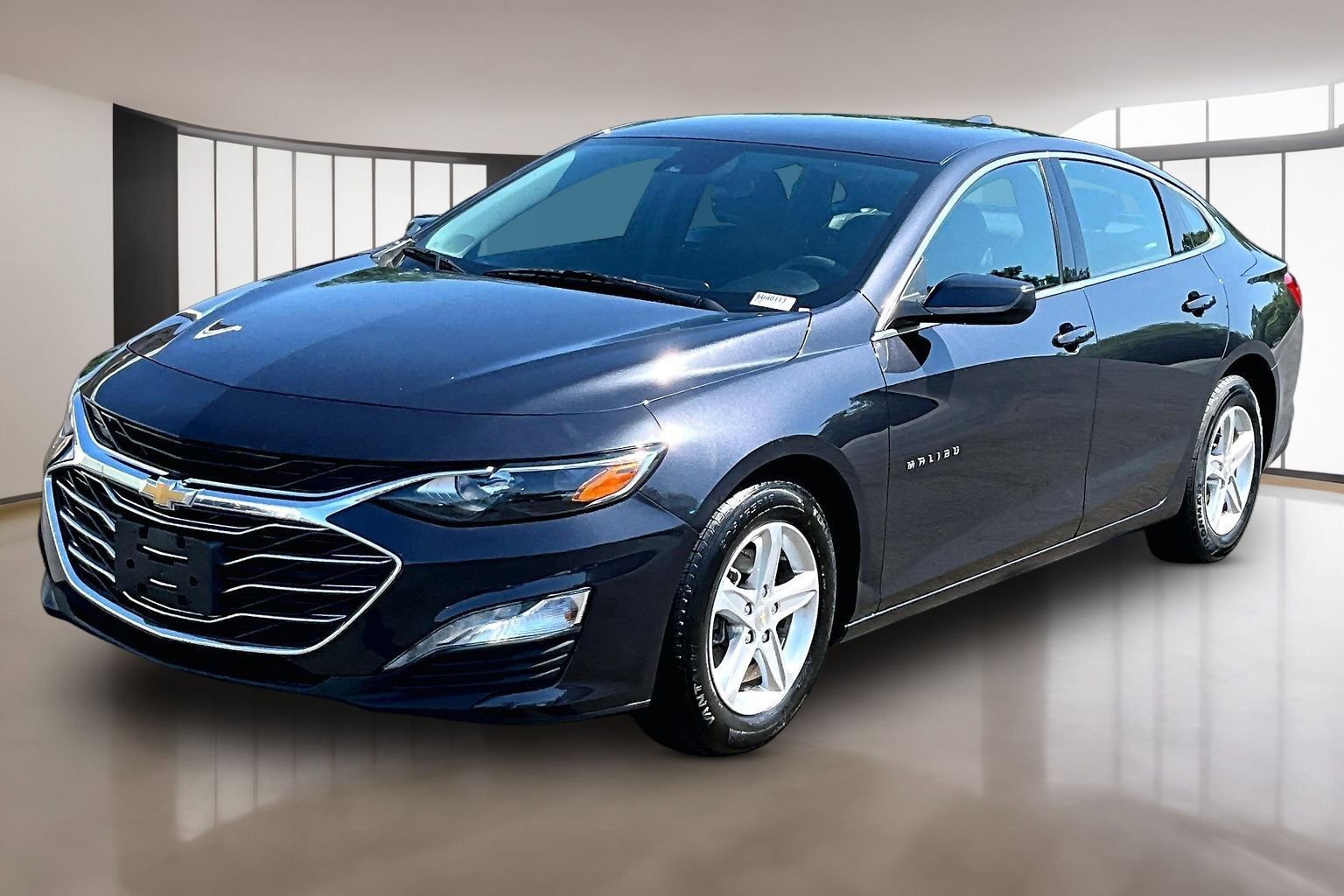 Used 2023 Chevrolet Malibu LT FWD image 3