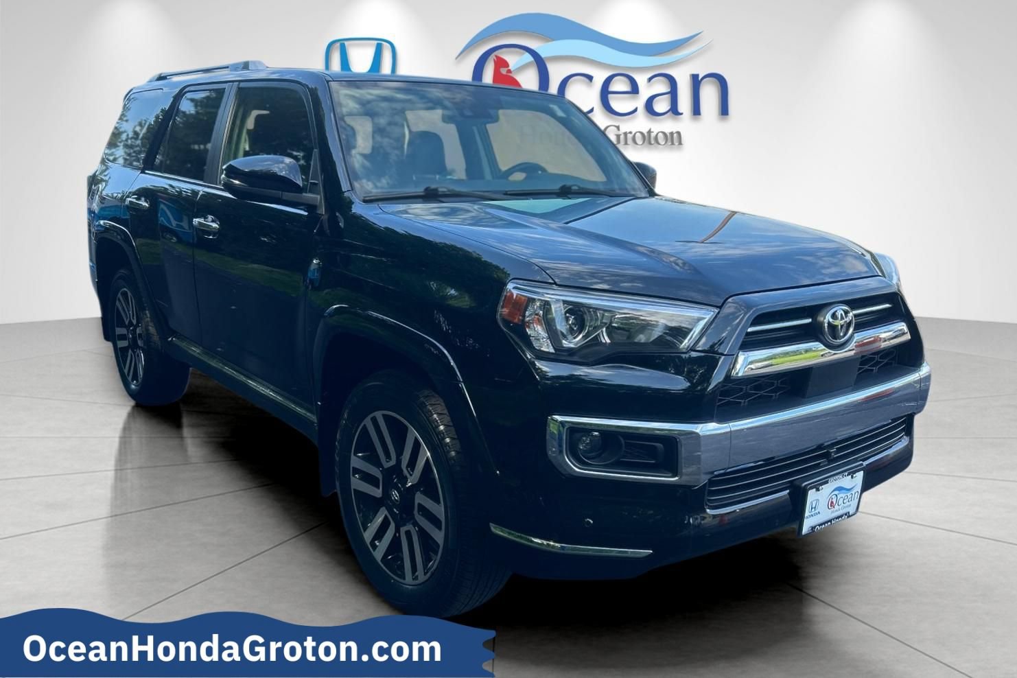 Used 2023 Toyota 4Runner Limited AWD/4WD image 1