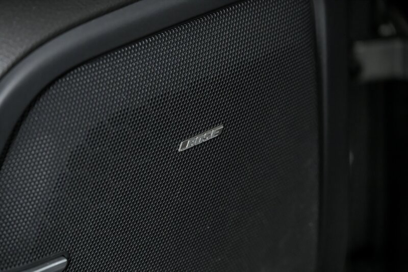Used 2014 Porsche Cayenne Platinum Edition image 17