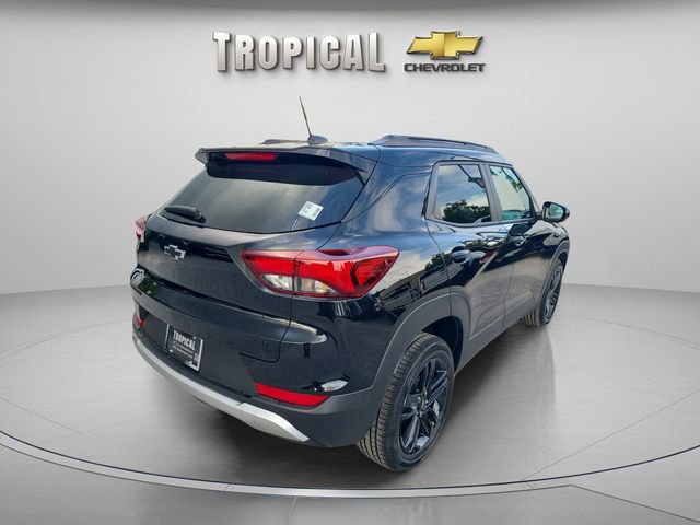 New 2026 Chevrolet TrailBlazer LT w/ Midnight Edition FWD image 5