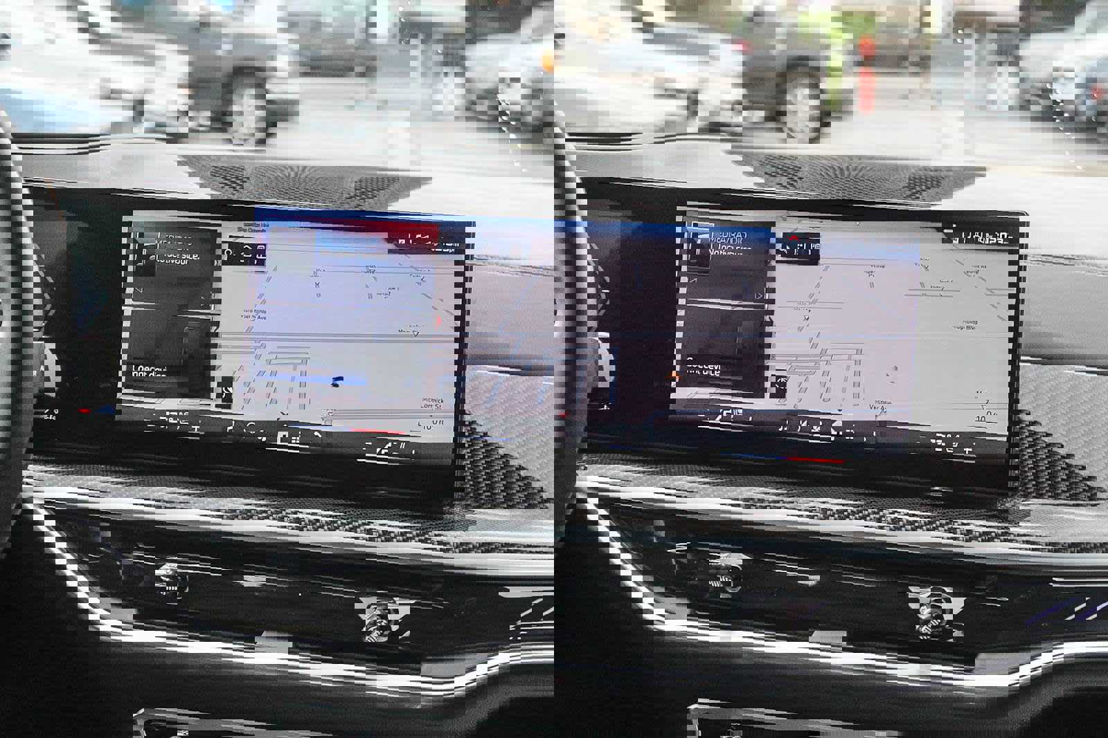 Used 2026 BMW X7 M60i image 14