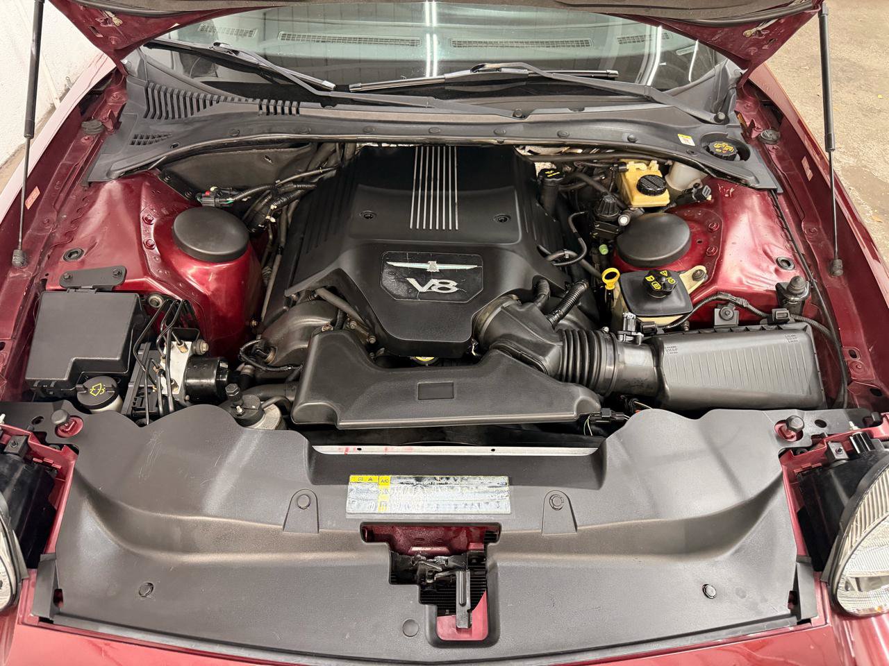 Used 2004 Ford Thunderbird RWD image 11