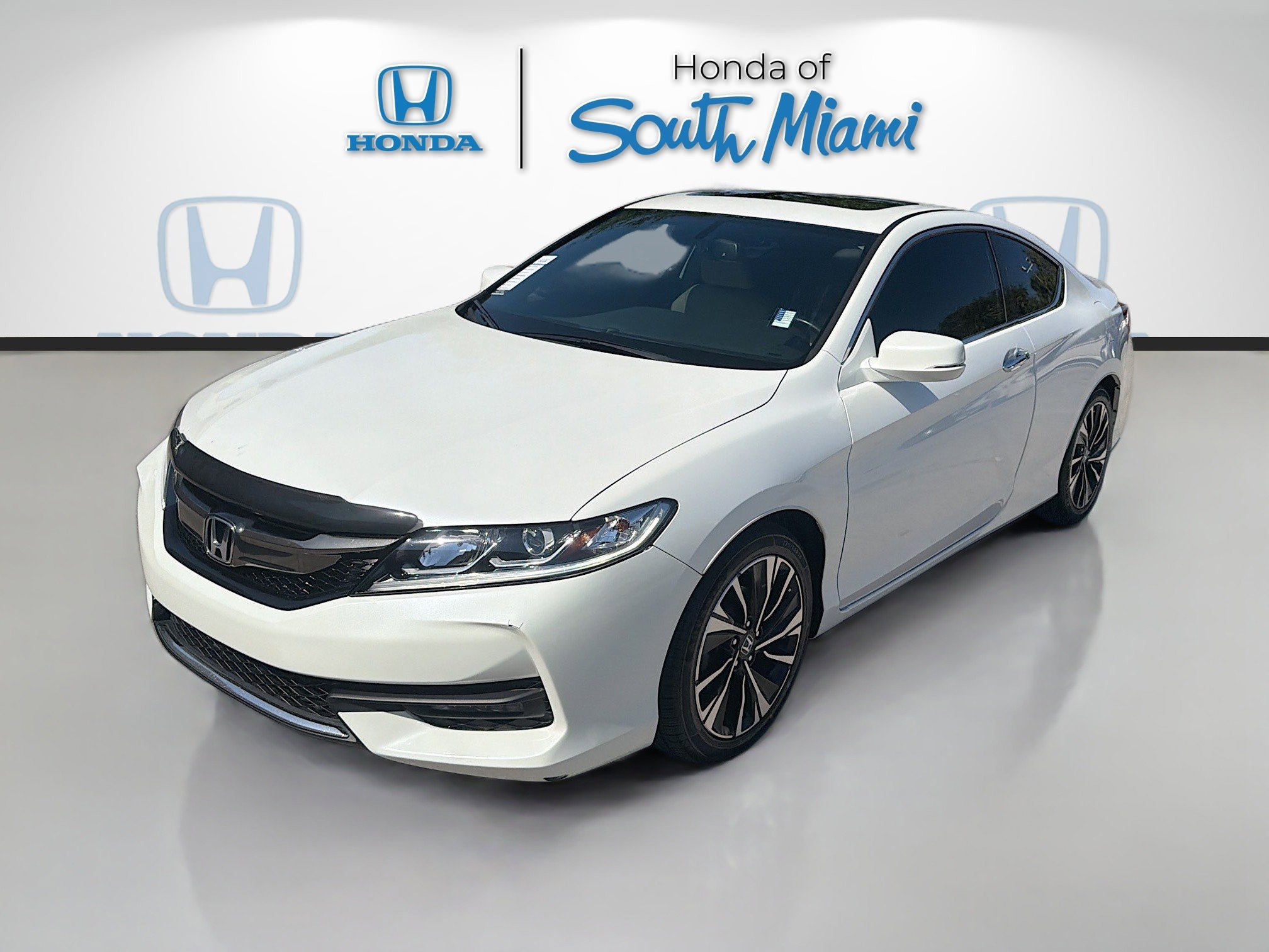 Used 2017 Honda Accord EX-L image 3
