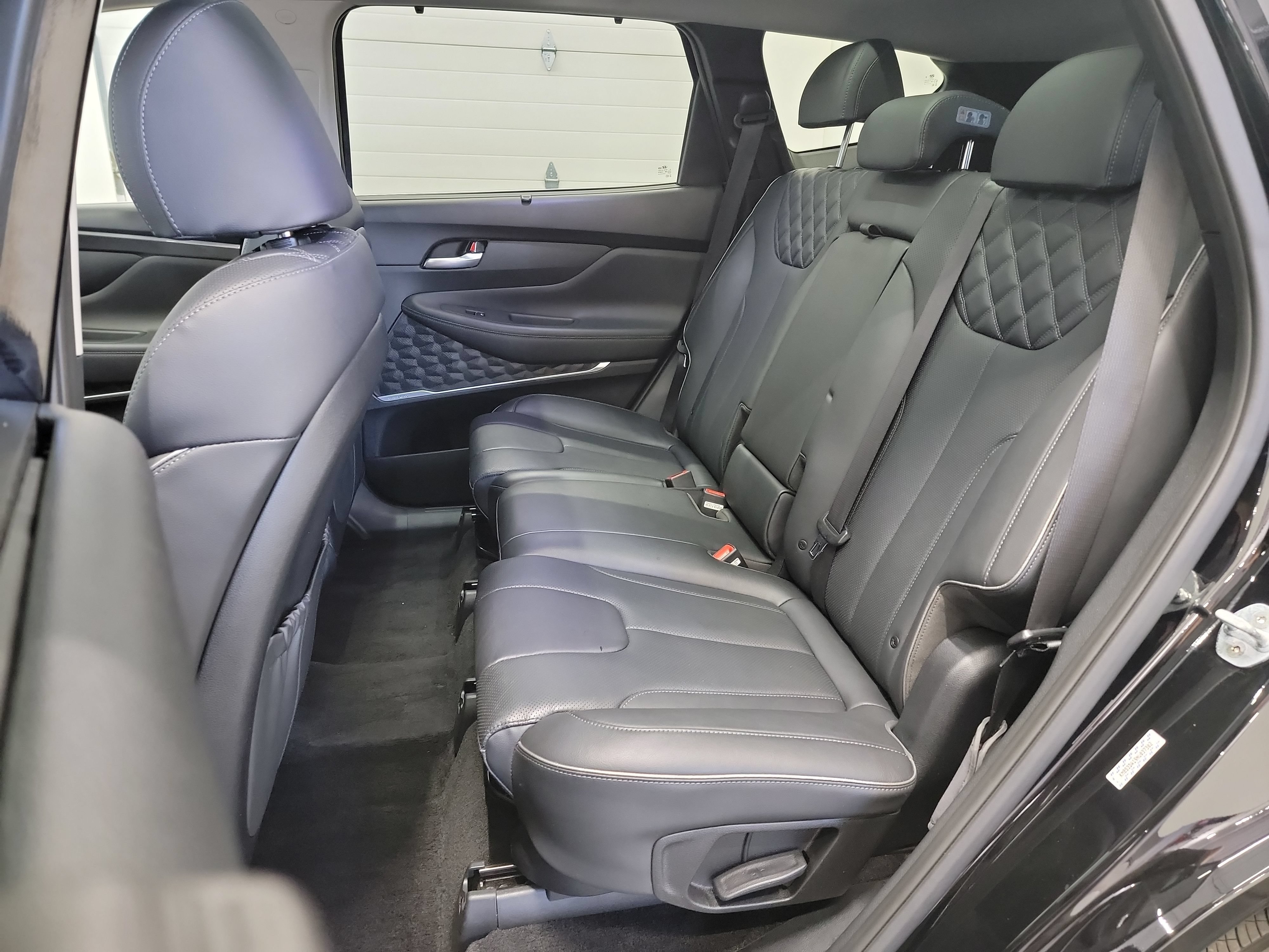 Used 2022 Hyundai Santa Fe SEL Premium w/ Cargo Package AWD/4WD image 28