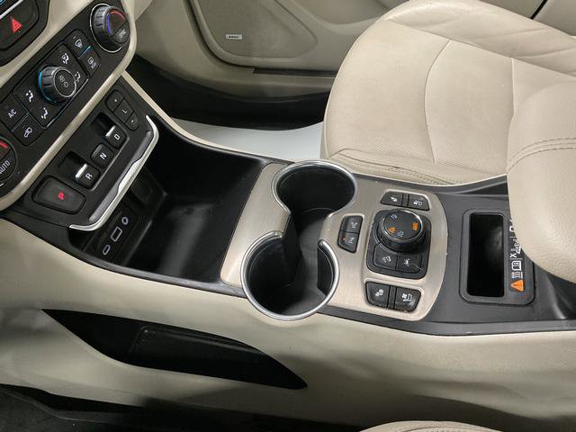 Used 2019 GMC Terrain Denali w/ Advanced Safety Package image 23