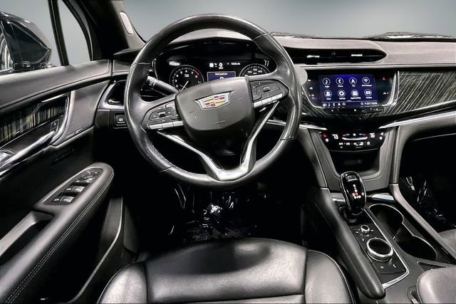 Used 2020 Cadillac XT6 Premium Luxury image 10