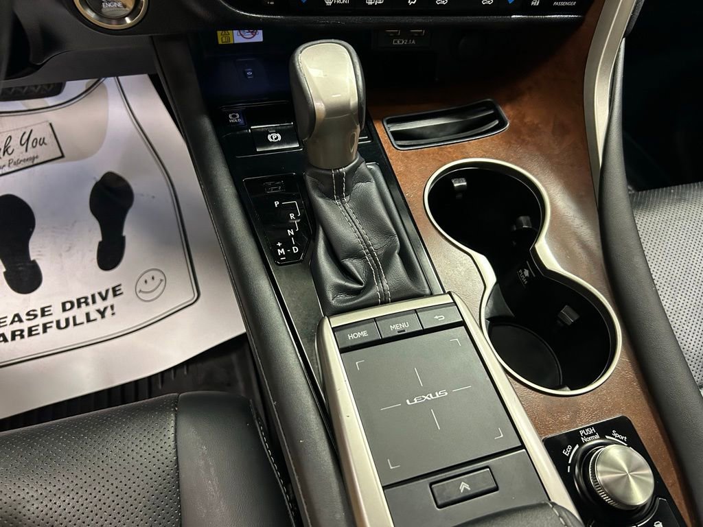 Used 2021 Lexus RX 350L Premium w/ Premium Package image 18
