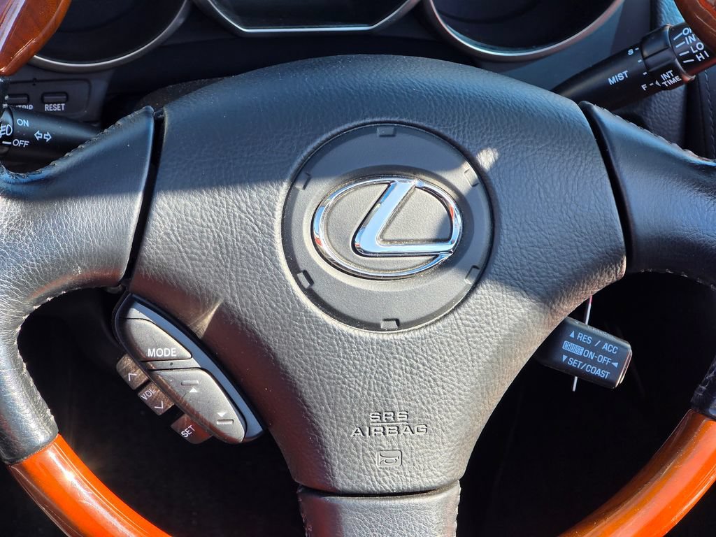 Used 2003 Lexus SC 430 Convertible RWD image 12