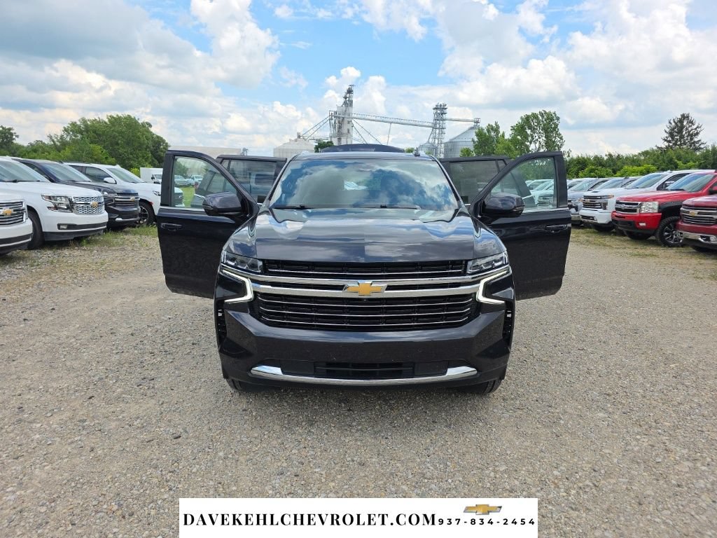 Certified 2023 Chevrolet Tahoe LT w/ Luxury Package AWD/4WD image 42