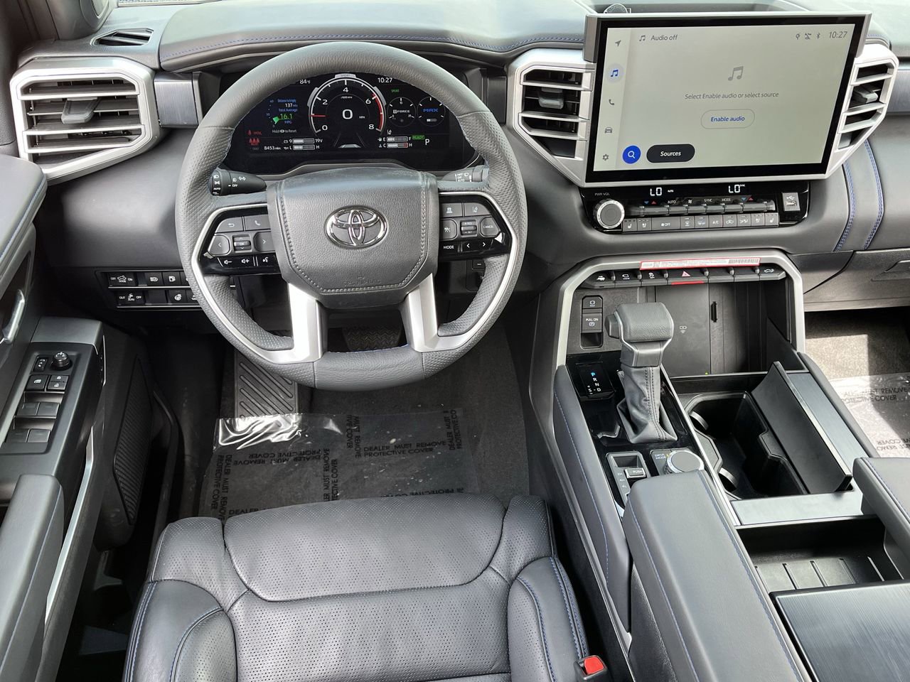 Used 2025 Toyota Tundra Platinum AWD/4WD image 10