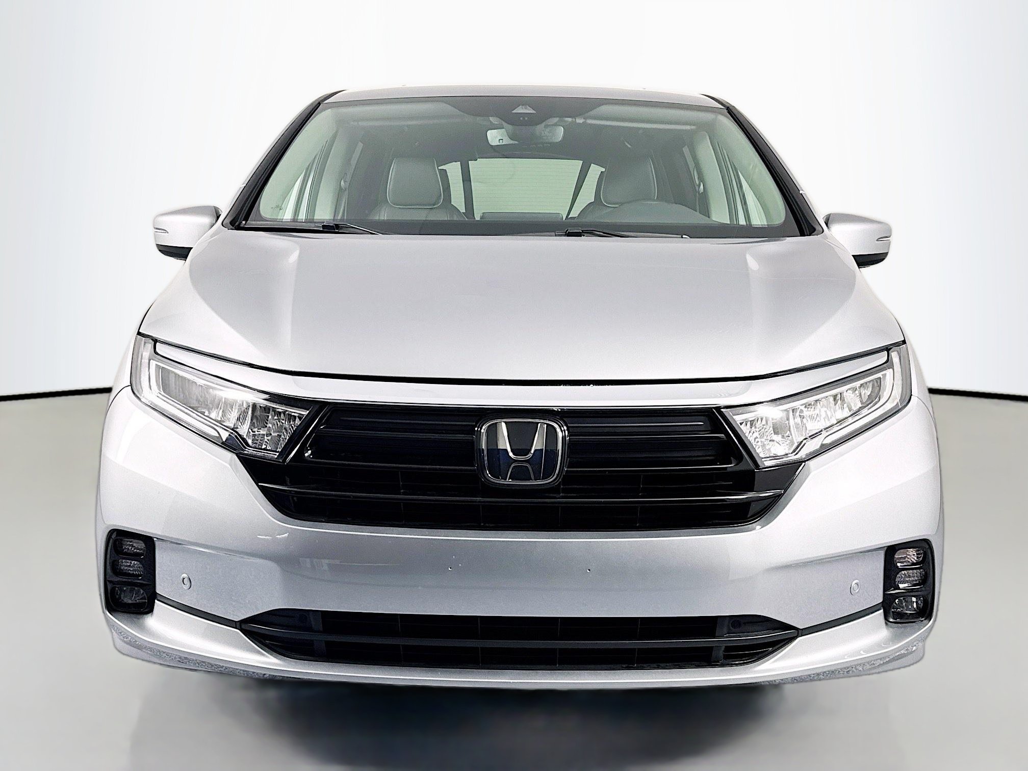 Certified 2024 Honda Odyssey Elite image 2