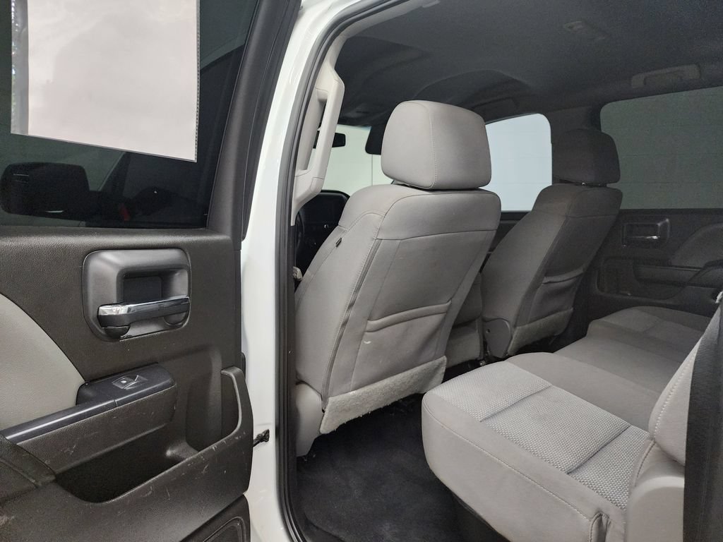 Used 2018 Chevrolet Silverado 1500 Custom w/ Custom Value Package AWD/4WD image 22