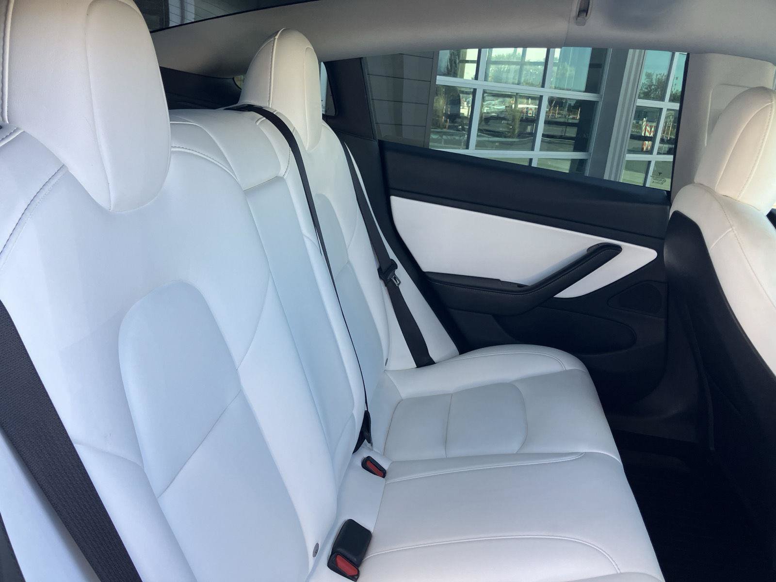 Used 2021 Tesla Model 3 Long Range AWD/4WD image 18