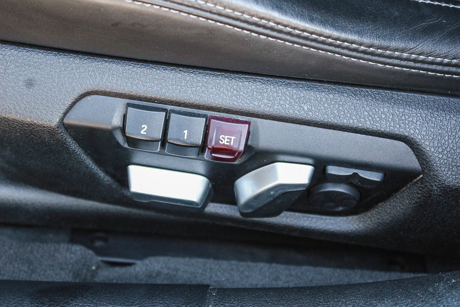 Used 2016 BMW M3 RWD image 16