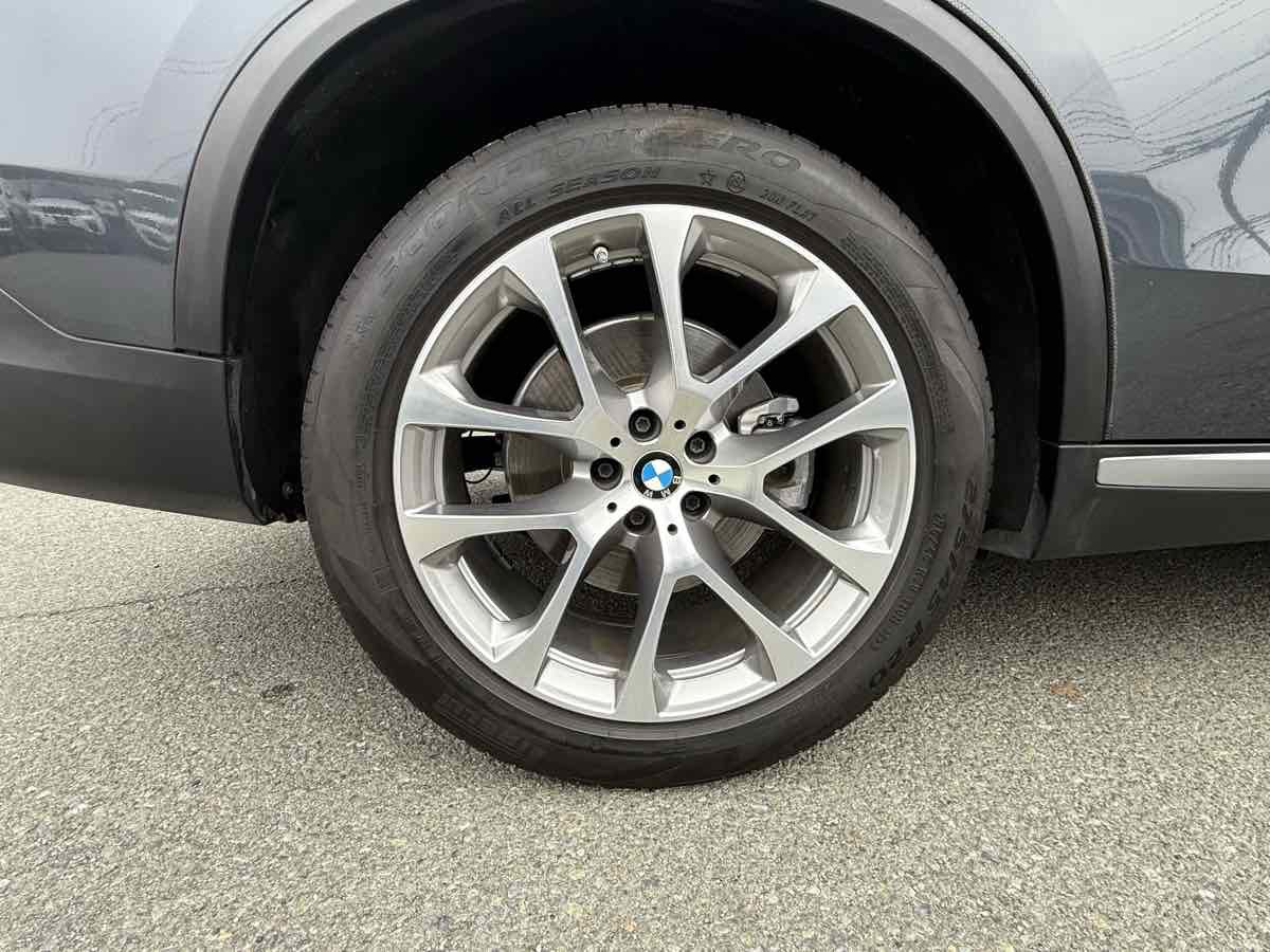 Used 2019 BMW X5 xDrive40i w/ Premium Package 2 image 33