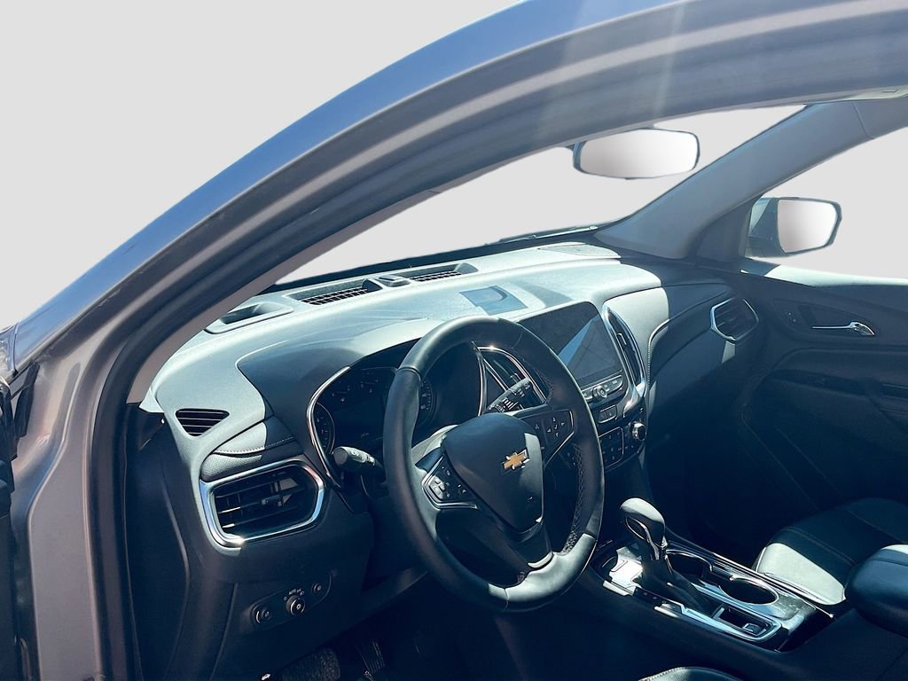 Used 2024 Chevrolet Equinox Premier image 9