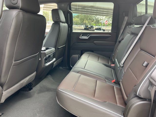 New 2026 GMC Sierra 2500 Denali w/ Denali Reserve Package image 12