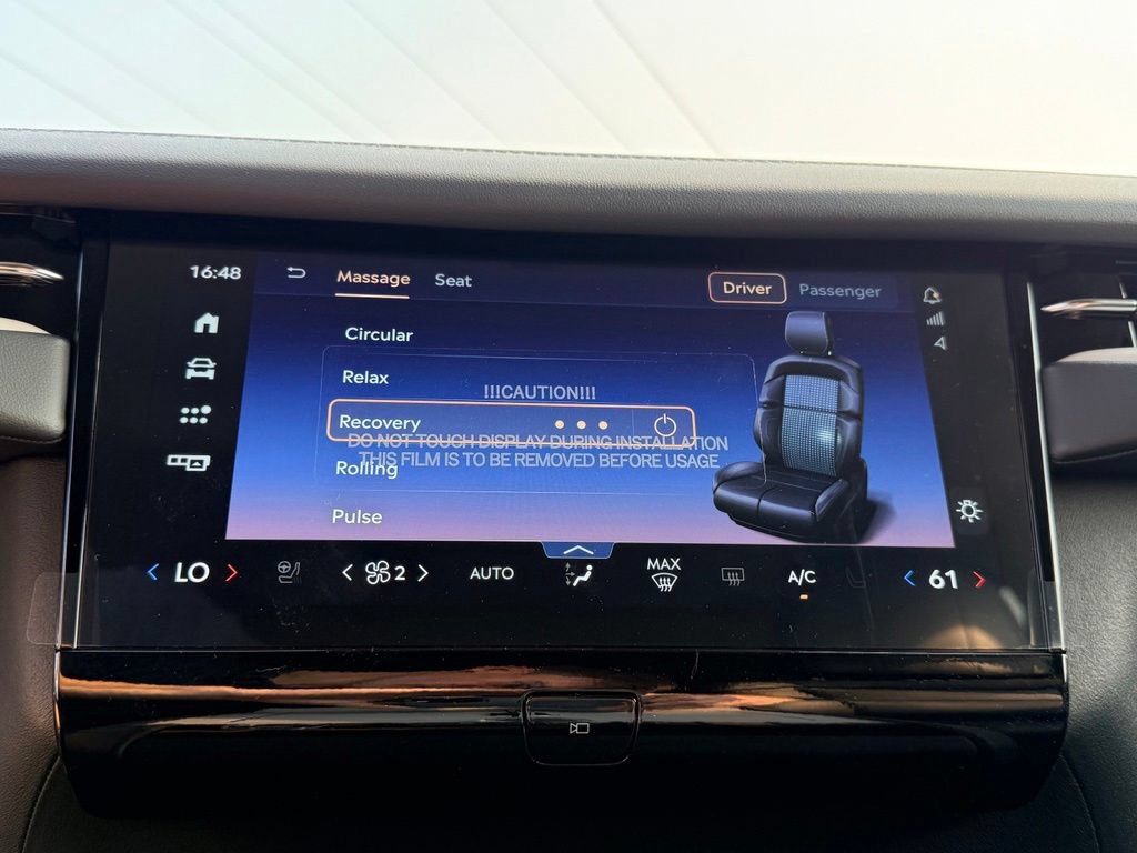 New 2027 Lincoln Navigator Premiere AWD/4WD image 19