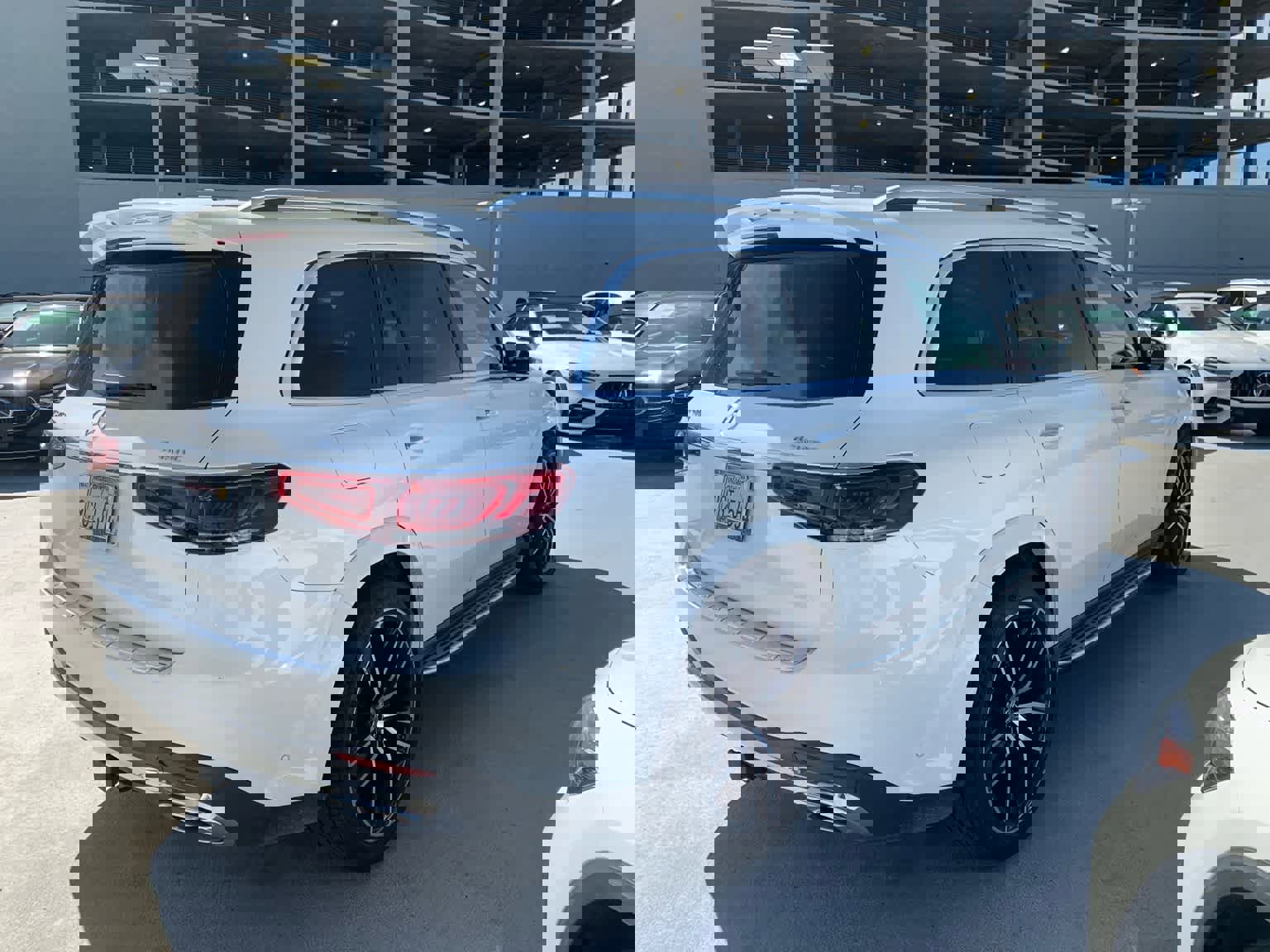 Used 2023 Mercedes-Benz GLS 450 4MATIC image 3