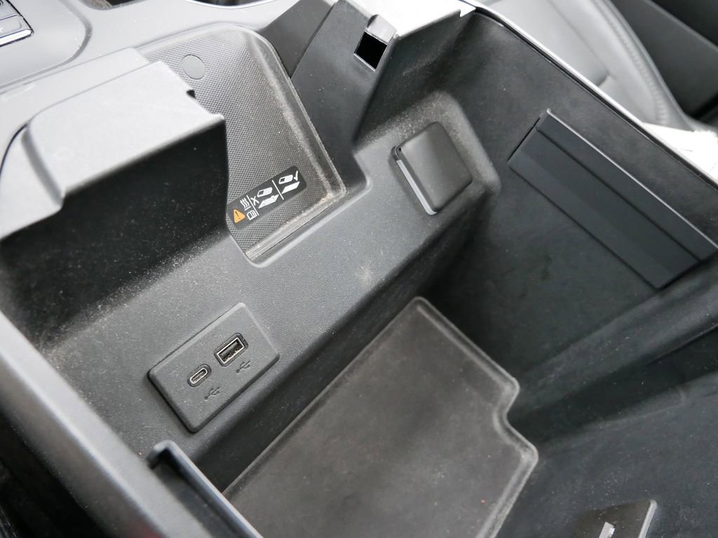 Used 2024 GMC Sierra 1500 Denali AWD/4WD image 28
