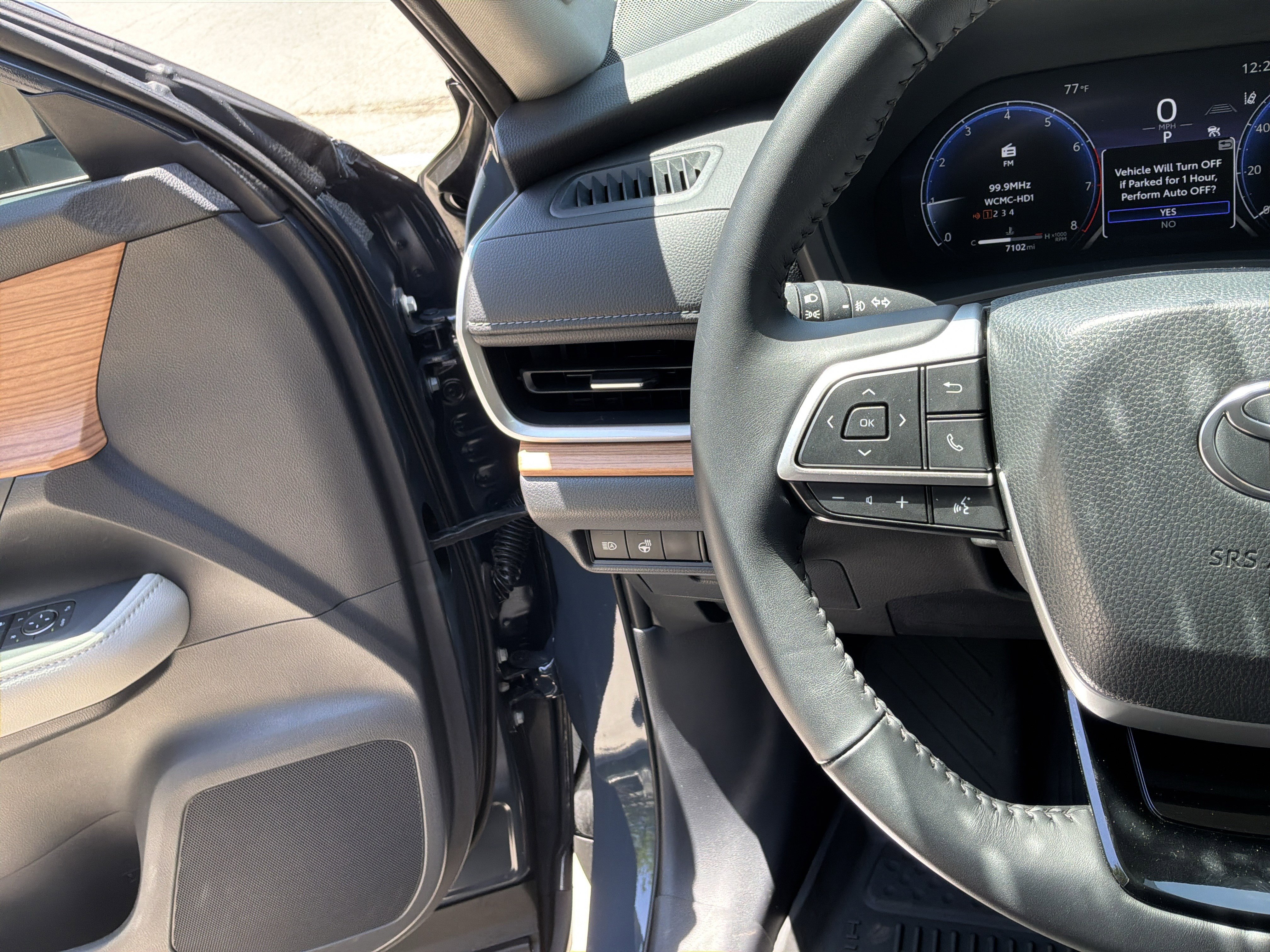 Used 2025 Toyota Grand Highlander FWD image 19