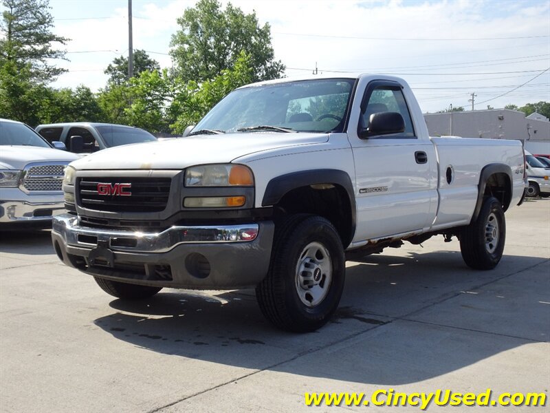 Used 2005 GMC Sierra 2500 W/T w/ Snow Plow Prep Package AWD/4WD image 3