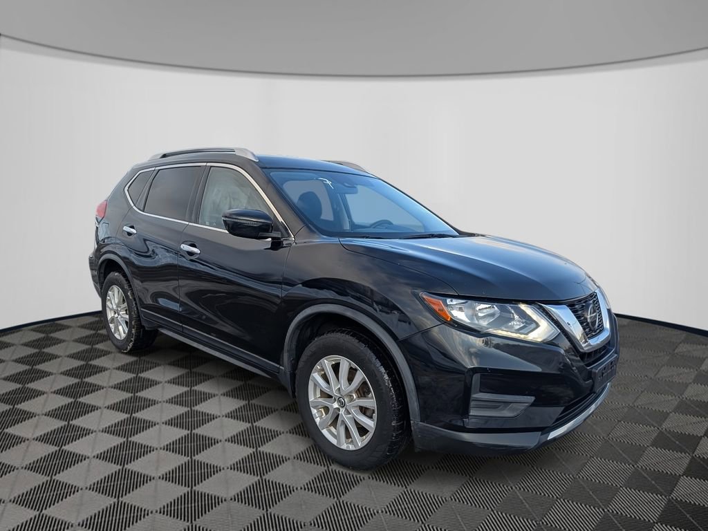 Used 2019 Nissan Rogue SV image 3