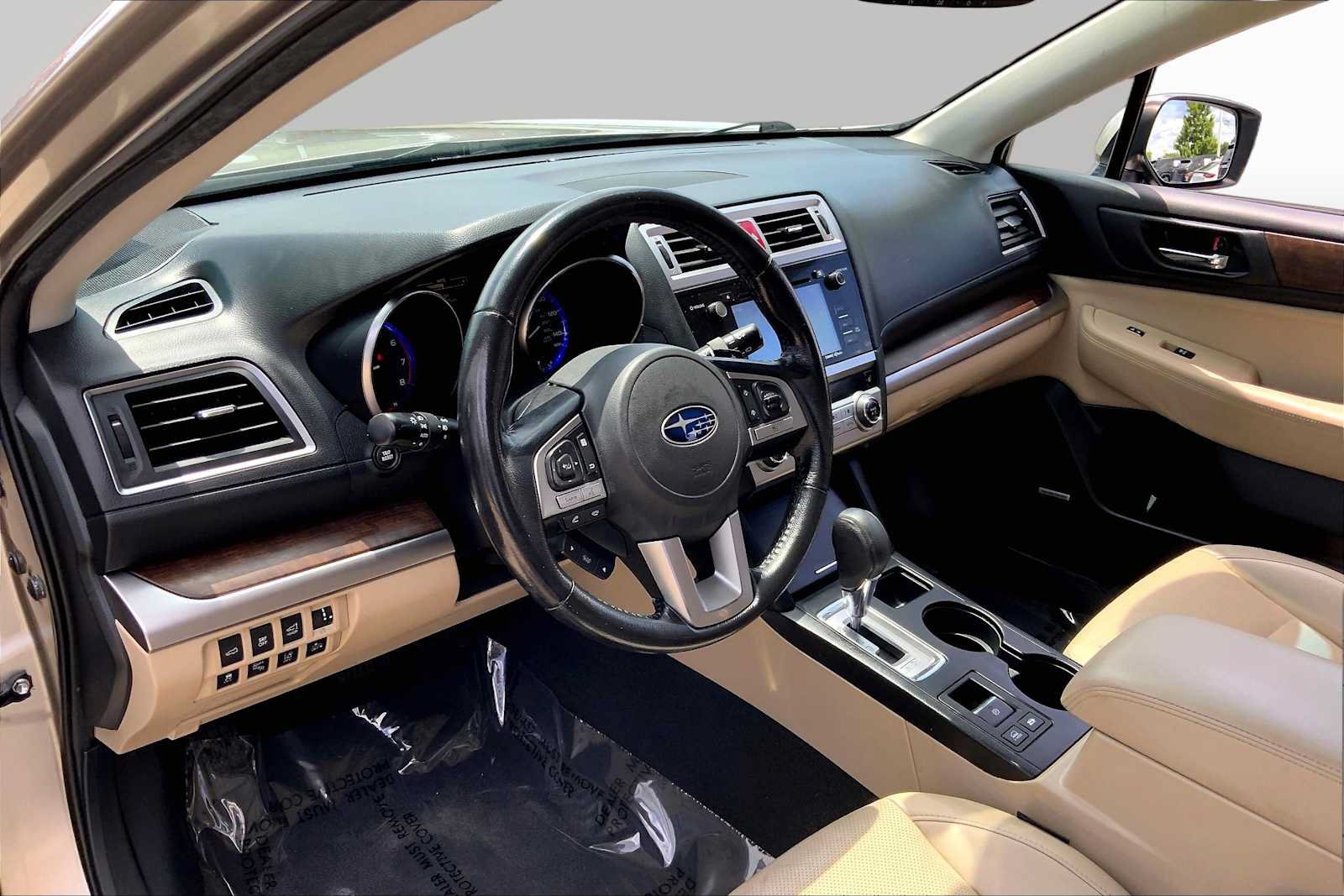 Used 2015 Subaru Outback 2.5i Limited AWD/4WD image 18