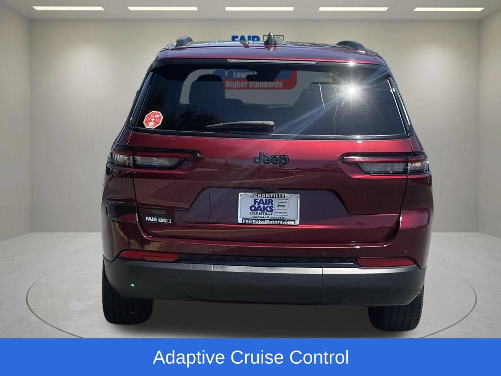 Used 2024 Jeep Grand Cherokee L Altitude AWD/4WD image 8