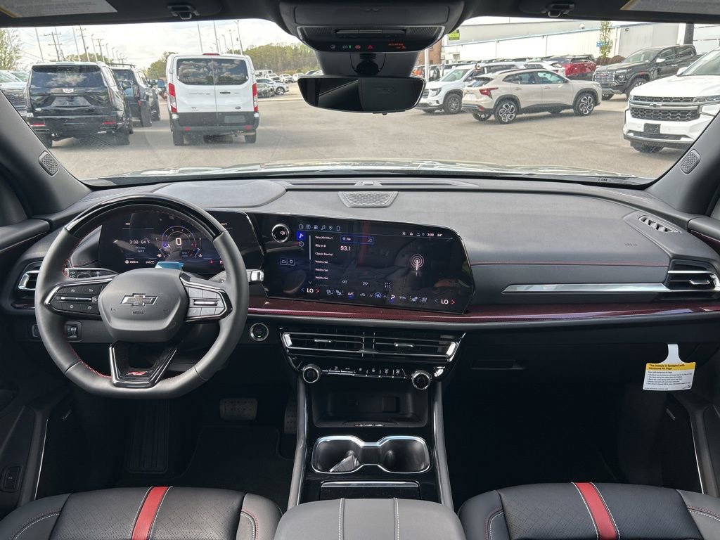 New 2026 Chevrolet Traverse RS AWD/4WD image 14