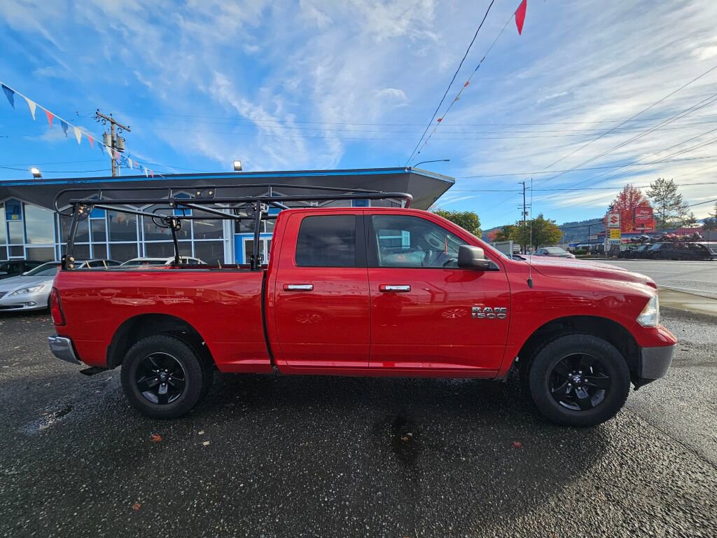 Used 2017 RAM 1500 Classic SLT image 8