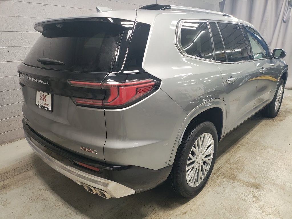 New 2026 GMC Acadia Denali w/ Super Cruise Package image 2