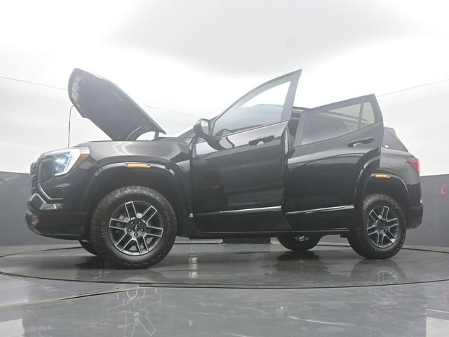 New 2026 GMC Terrain AT4 w/ LPO, Black Badging Package AWD/4WD image 57