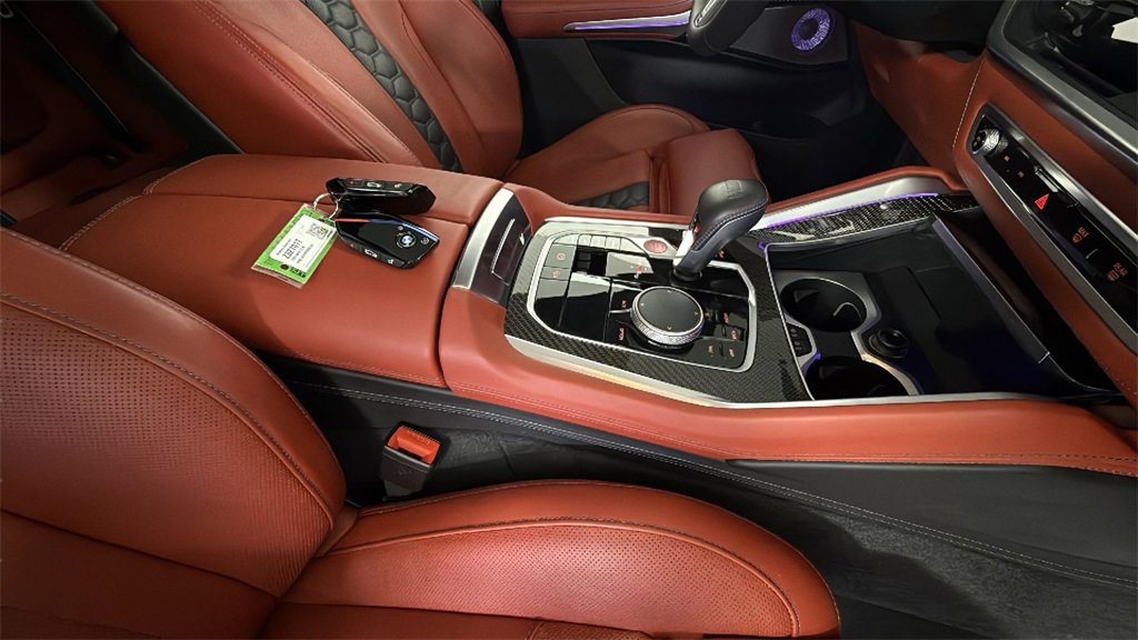 Used 2025 BMW X5 M Competition w/ Executive Package image 40