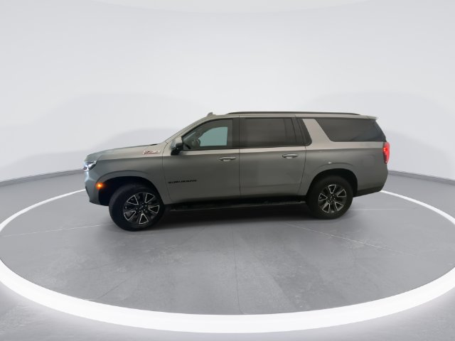 Used 2023 Chevrolet Suburban Z71 w/ Luxury Package AWD/4WD image 5