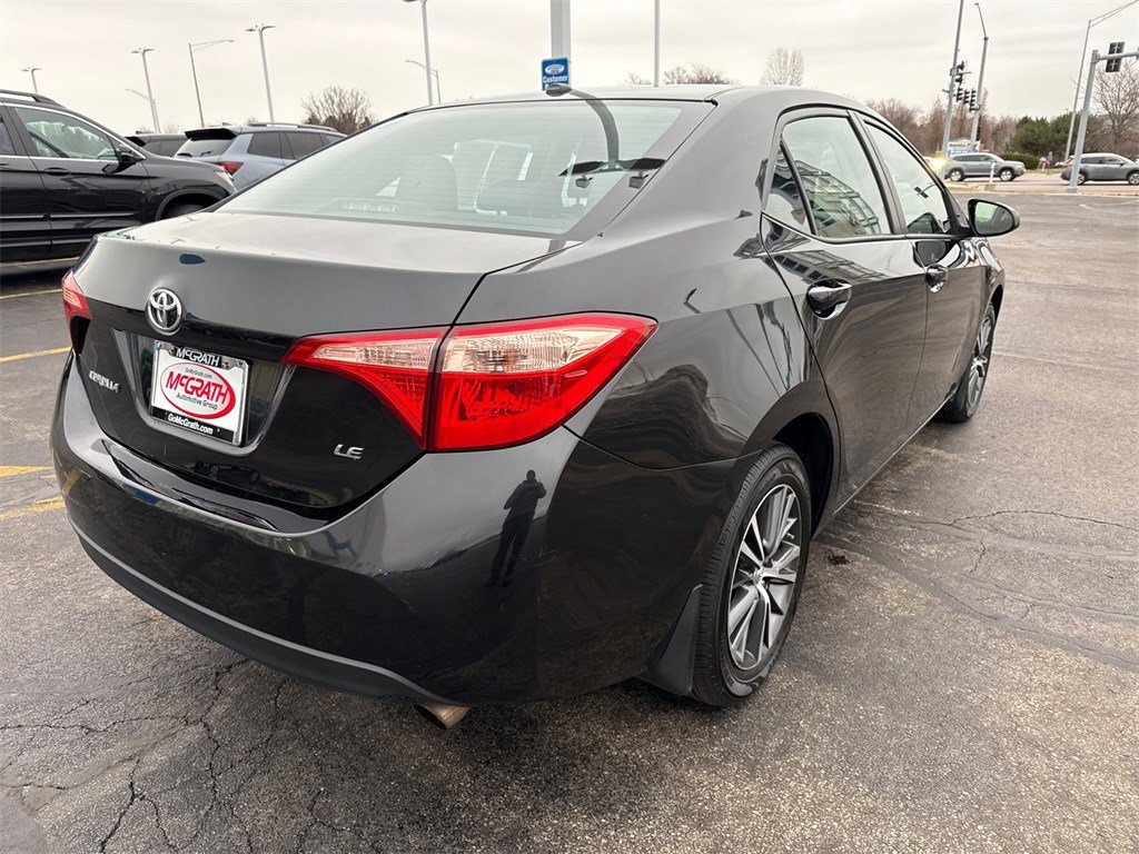 Used 2017 Toyota Corolla LE image 5
