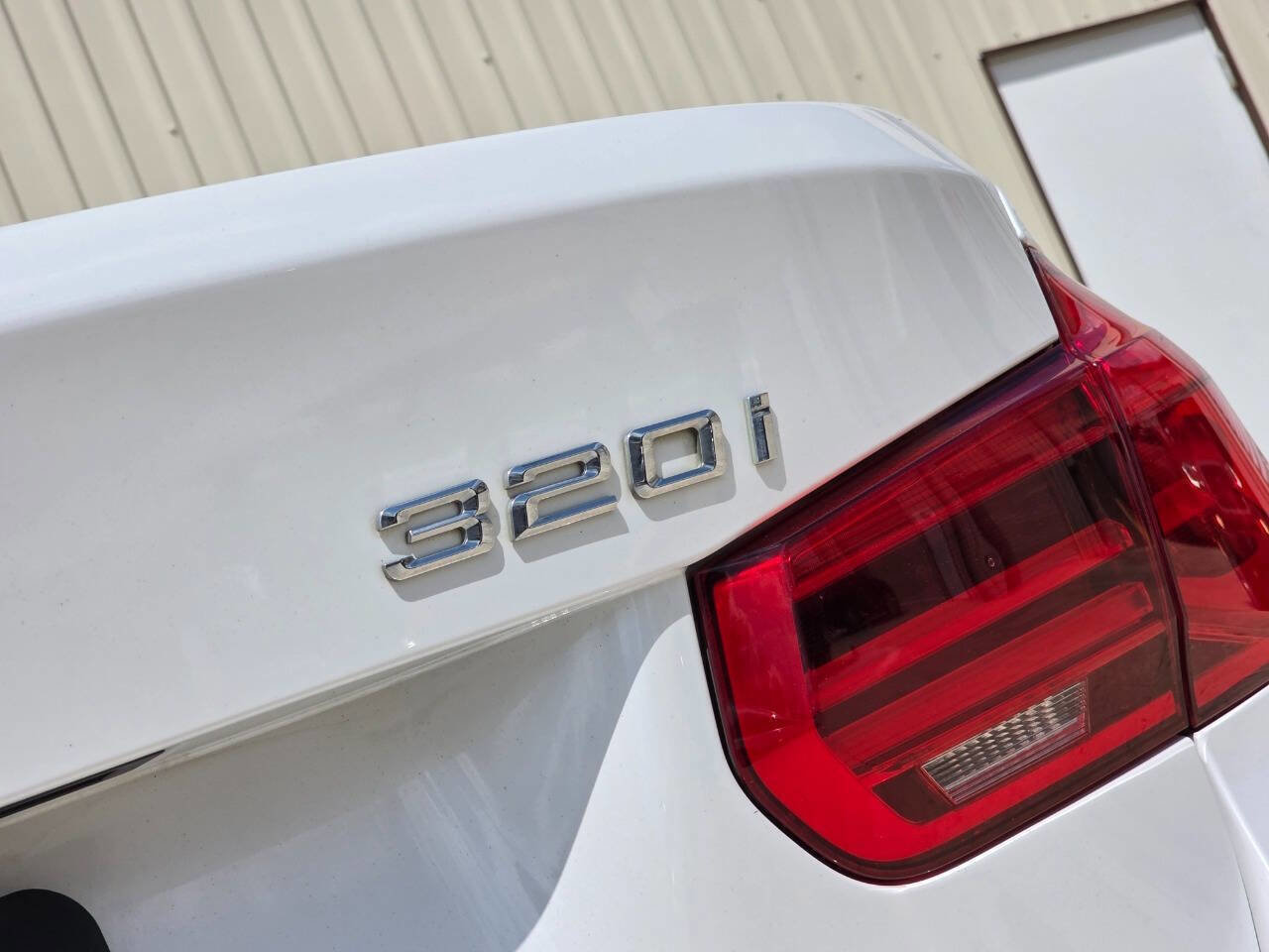 Used 2018 BMW 320i Sedan image 34