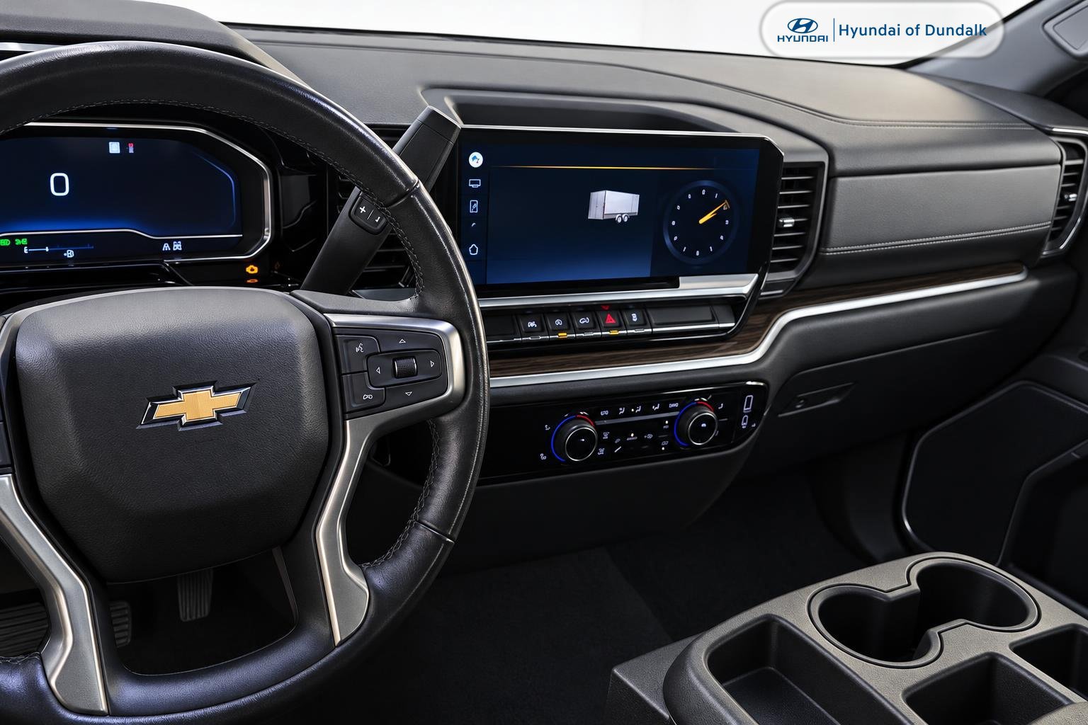 Used 2022 Chevrolet Silverado 1500 LT AWD/4WD image 10
