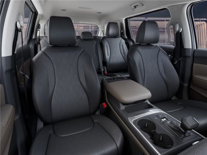 New 2026 Kia Carnival image 15