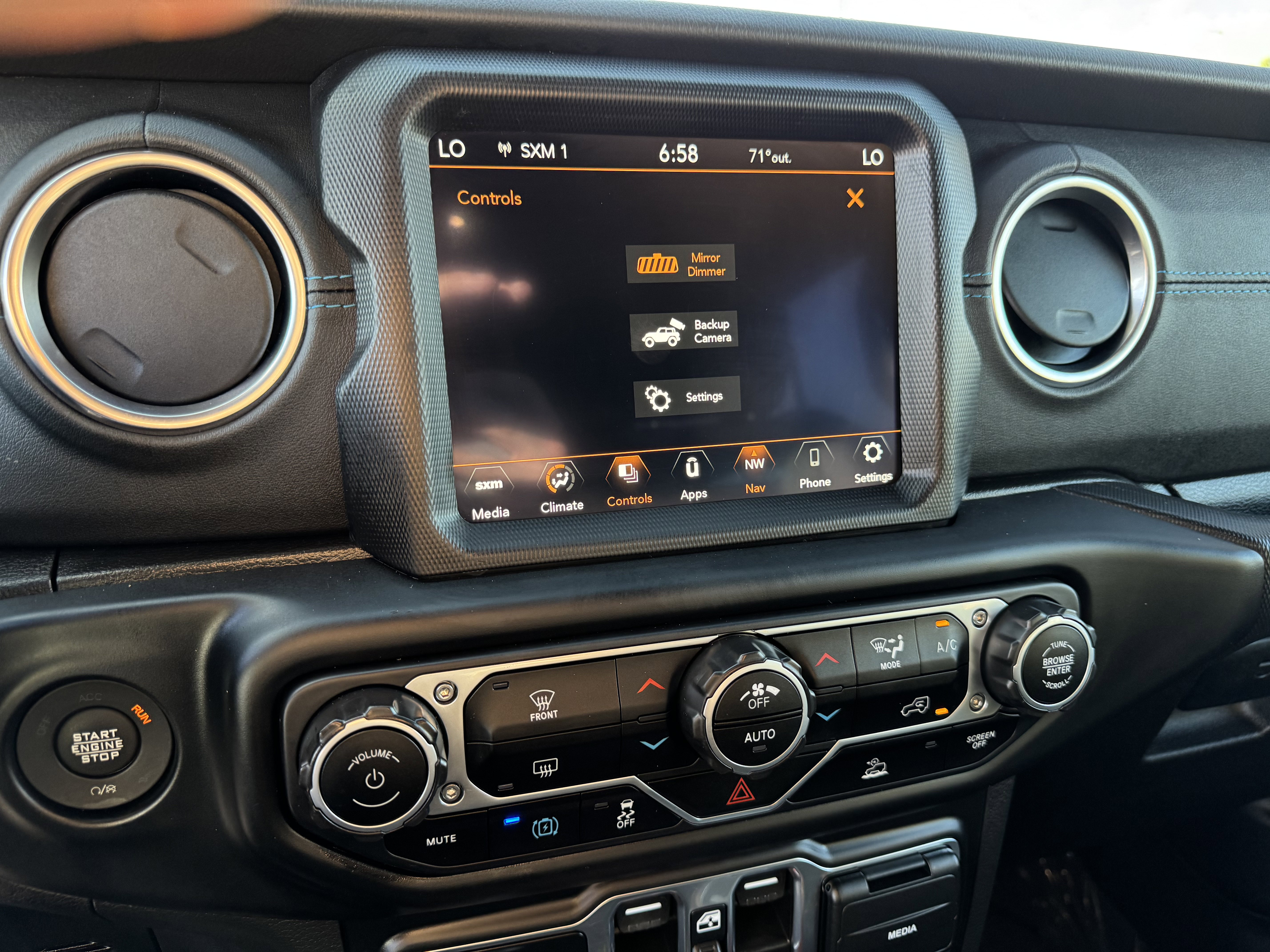 Used 2023 Jeep Wrangler Unlimited Rubicon 4xe image 22