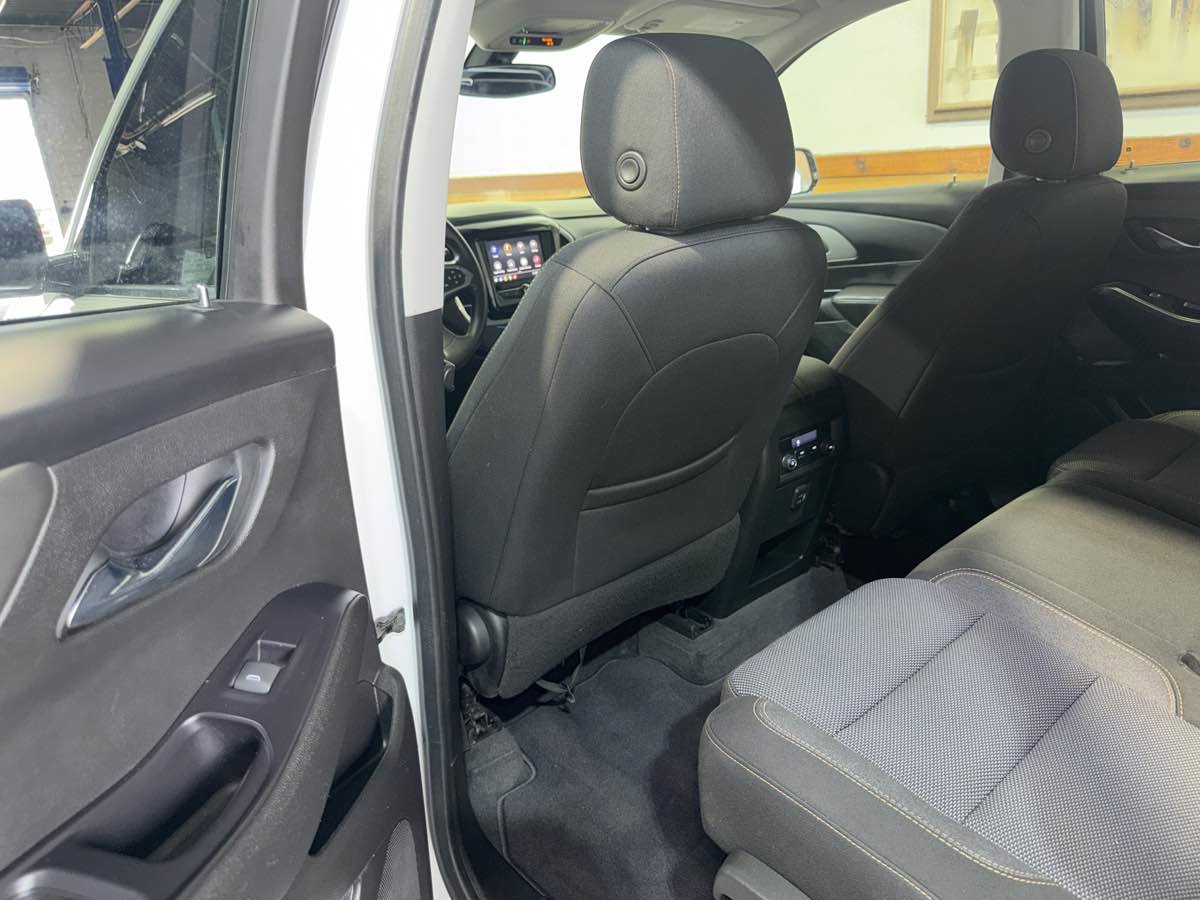 Used 2020 Chevrolet Traverse LS w/ LPO, Floor Liner Package FWD image 22