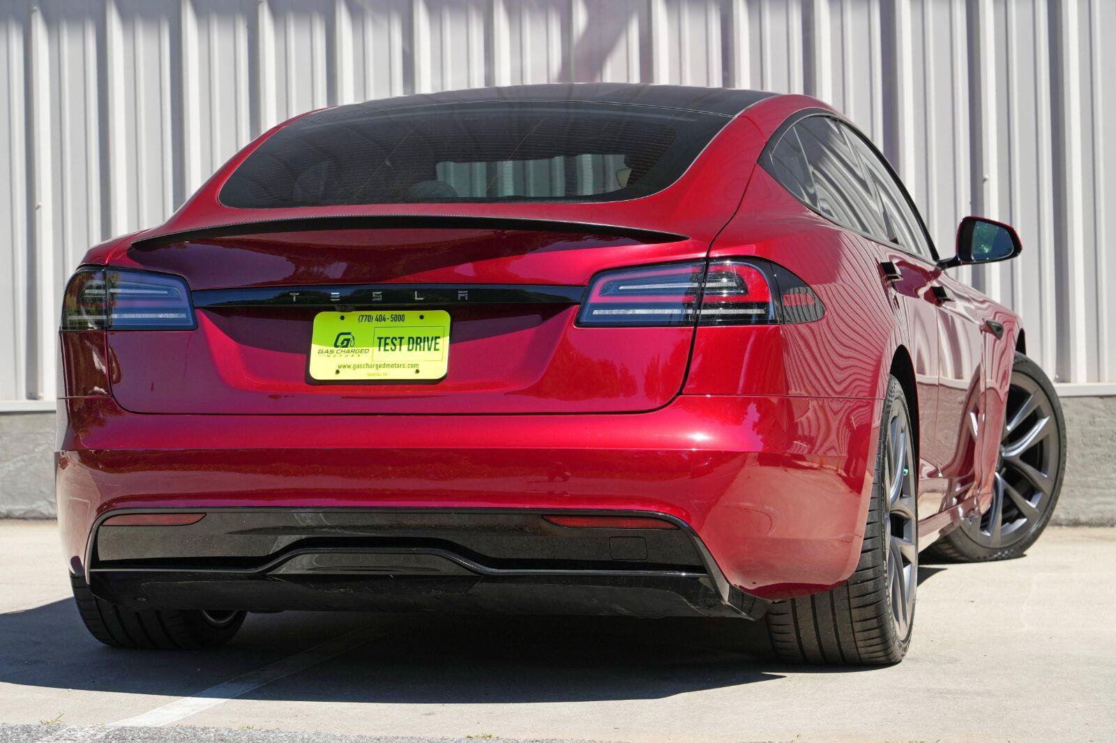 Used 2024 Tesla Model S Plaid AWD/4WD image 4